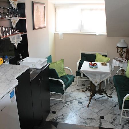 Ni Royal Apartments מראה חיצוני תמונה