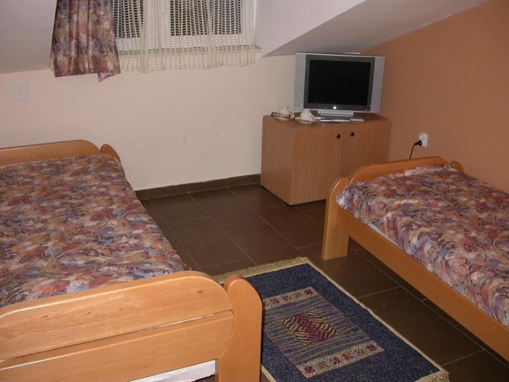Ni Royal Apartments מראה חיצוני תמונה